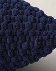 Coussin bleu marine en tissu texturé doux 45x45 cm DUNE