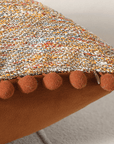 Coussin orange en tweed avec ponpons 45x45 cm POPINE