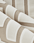 Tapis beige foncé à lettres beiges 200 x 290 cm KEZIA
