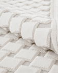 Tapis blanc écru à formes carrées 192 x 290 cm LERIS