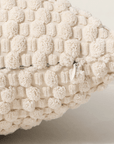 Coussin beige en tissu texturé doux 45x45 cm DUNE