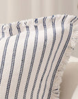Coussin blanc à rayures bleu marine 45x45 cm TALINA