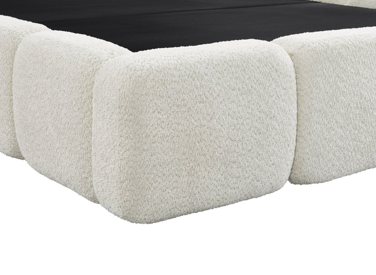 Lit coffre tissu bouclette beige 180x200 cm BUBBLE